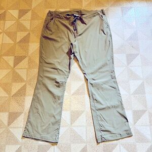SALE! Columbia Omni Shield All-Weather Pants Sz 20W
